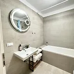 Kasper Coresi Mall - Rise Private & * Brasov