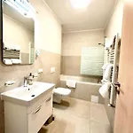 Kasper Coresi Mall - Rise Private & Brasov
