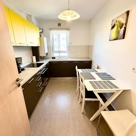 Kasper Coresi Mall - Rise Private & * Braşov