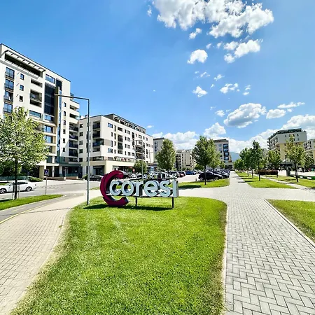 Apartment Kasper Coresi Mall - Rise Private &