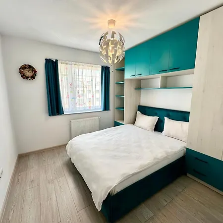 Kasper Coresi Mall - Rise Private & Braşov