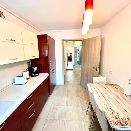 Kasper Coresi Mall - Rise Private & * Brasov