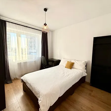 Kasper Coresi Mall - Rise Private & * Brasov