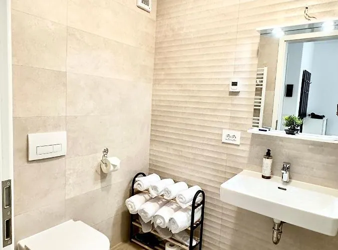 Apartment Kasper Coresi Mall - Rise Private & Brasov