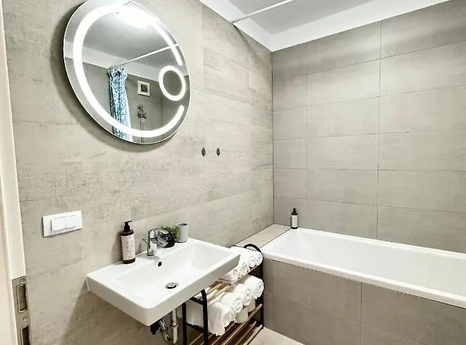 Kasper Coresi Mall - Rise Private & * Braşov