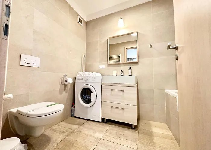 Kasper Coresi Mall - Rise Private & Daire *