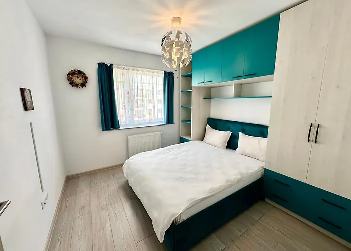 Kasper Coresi Mall - Rise Private & Braşov