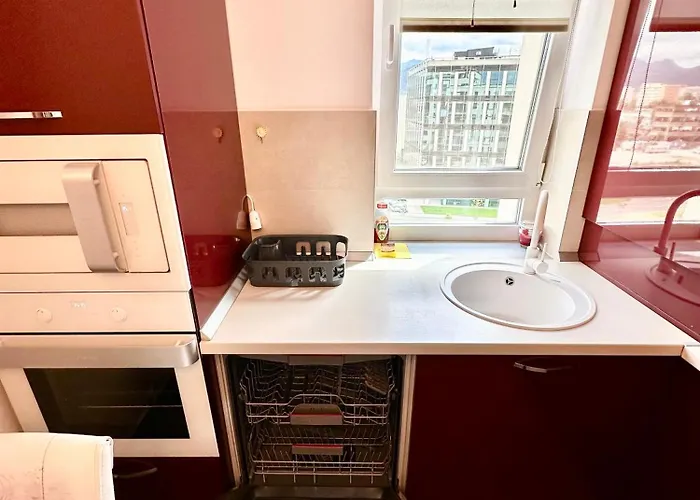 Kasper Coresi Mall - Rise Private & Brasov