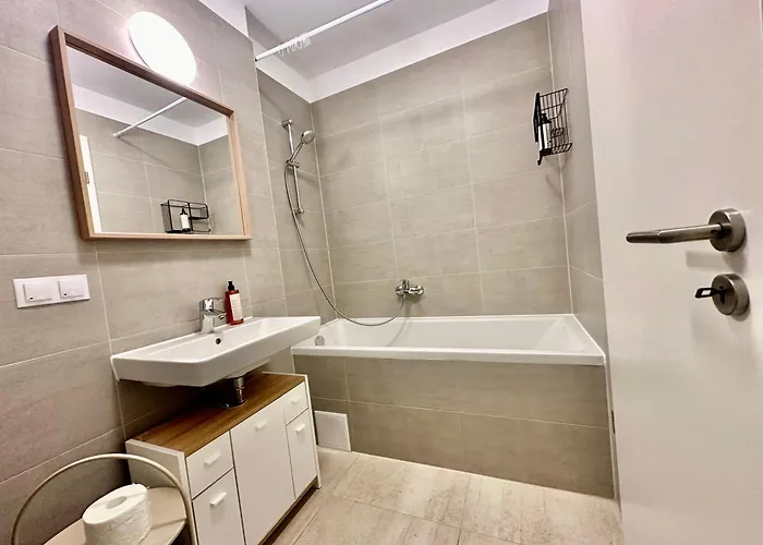 Daire Kasper Coresi Mall - Rise Private & Braşov