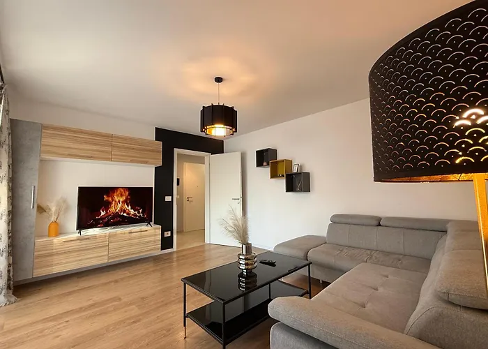 Kasper Coresi Mall - Rise Private & Apartment